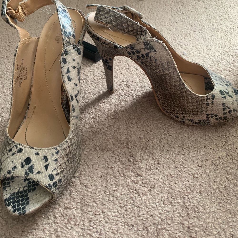 Snake heel